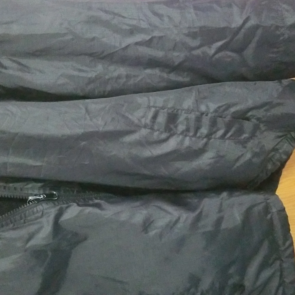 Reversible black jacket - Picture 6 of 11